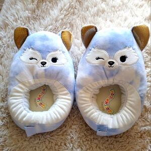 Squishmallows Melani The Blue Artic Fox Puffy Comfy Cozy slippers